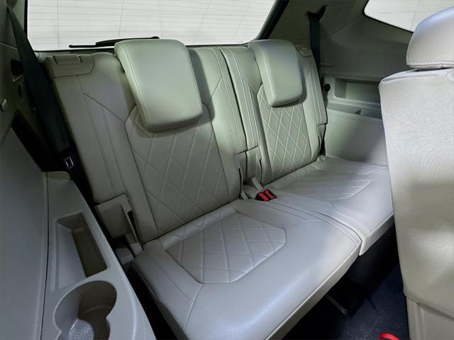 used 2024 Volkswagen Atlas car, priced at $41,777
