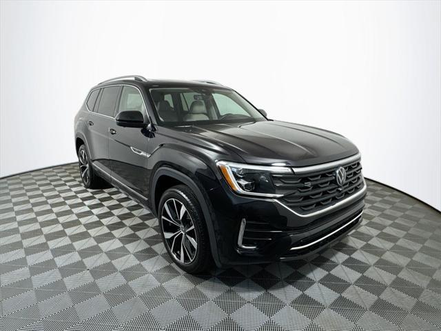 used 2024 Volkswagen Atlas car, priced at $41,777