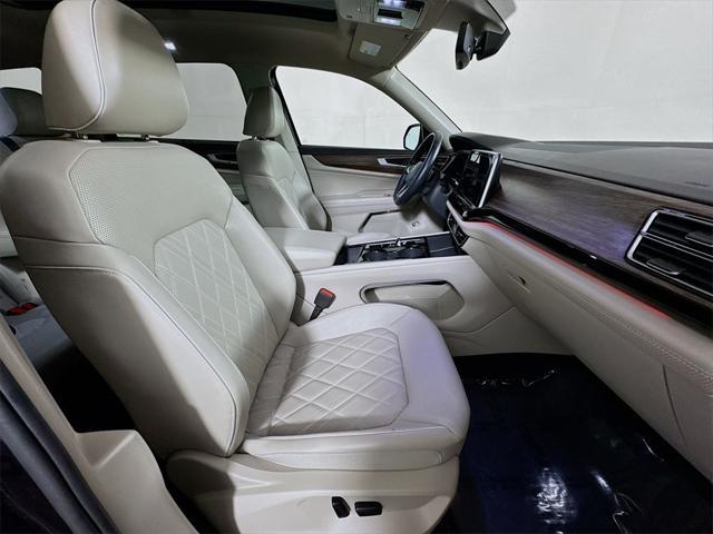 used 2024 Volkswagen Atlas car, priced at $41,777