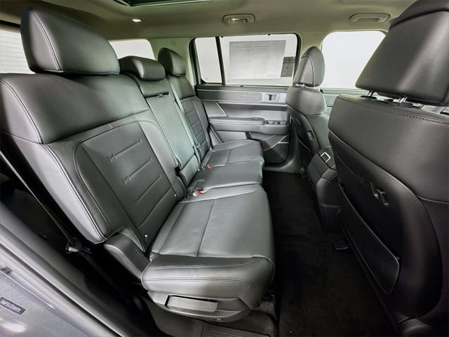 new 2025 Hyundai Santa Fe car, priced at $47,436
