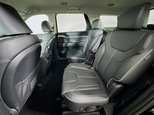 new 2025 Hyundai Palisade car, priced at $42,126