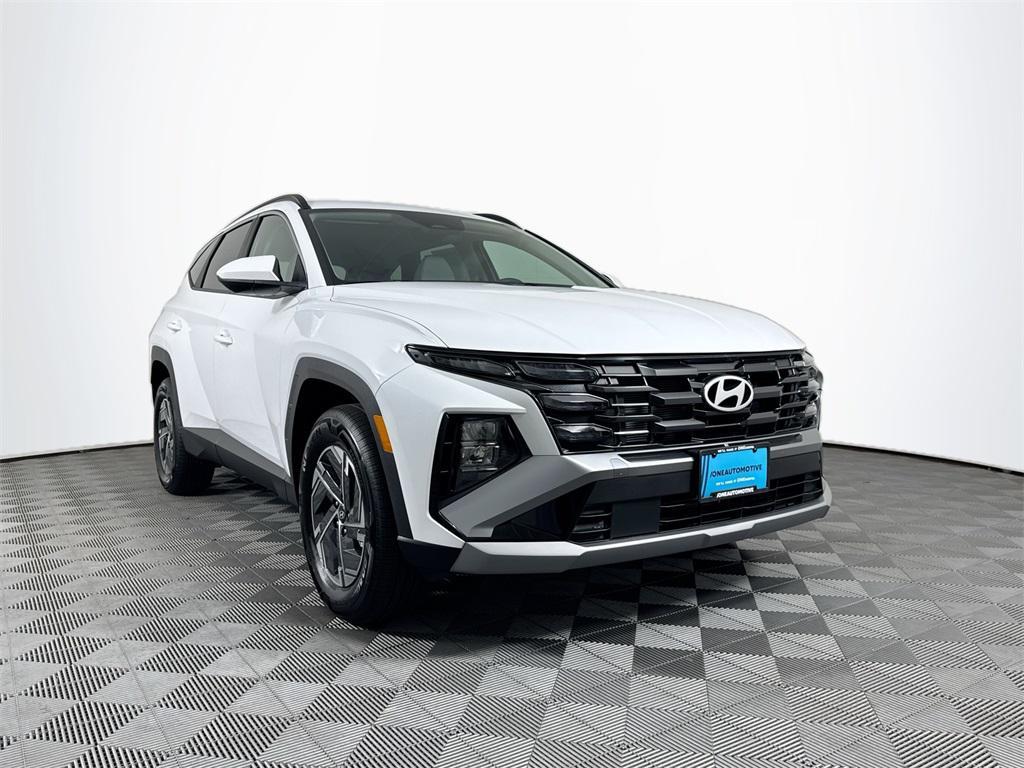 new 2025 Hyundai TUCSON Hybrid car, priced at $34,220