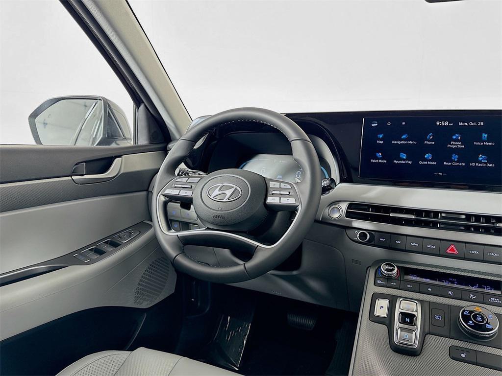 used 2025 Hyundai Palisade car, priced at $37,648