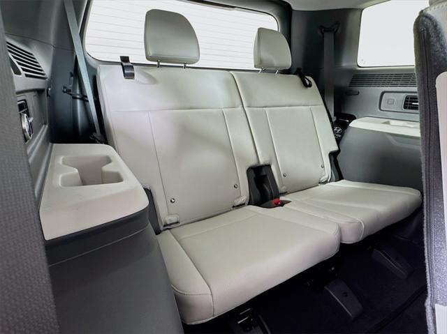 new 2025 Hyundai Santa Fe car, priced at $41,079