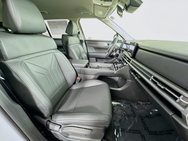 new 2025 Hyundai Santa Fe car, priced at $39,307