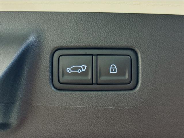 new 2025 Hyundai Santa Fe car, priced at $39,307
