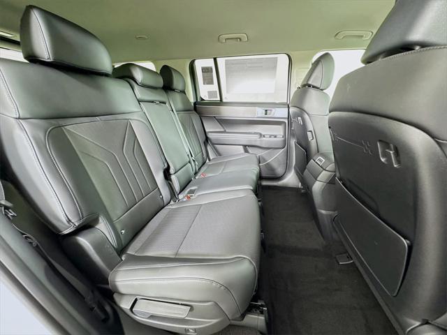 new 2025 Hyundai Santa Fe car, priced at $39,307