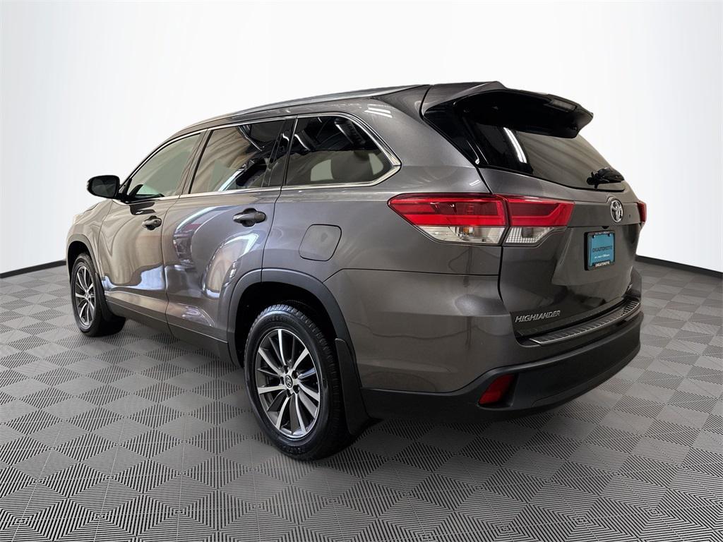 used 2019 Toyota Highlander car, priced at $22,997