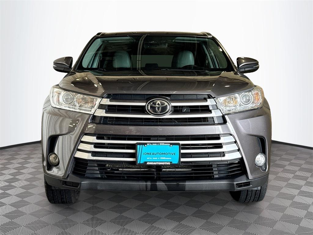 used 2019 Toyota Highlander car, priced at $22,997