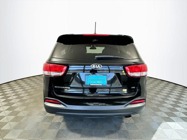 used 2018 Kia Sorento car, priced at $13,492