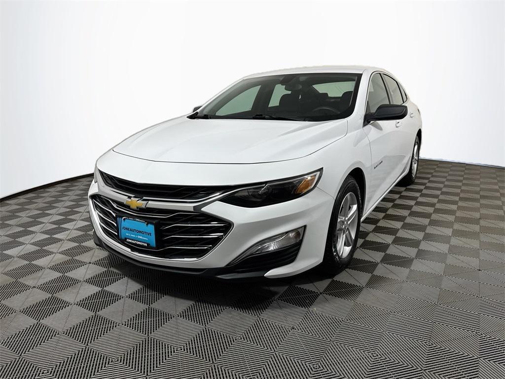 used 2022 Chevrolet Malibu car, priced at $17,422