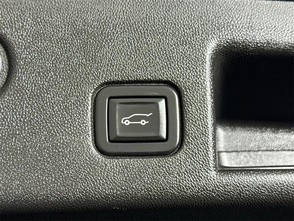 used 2020 Chevrolet Equinox car, priced at $19,777