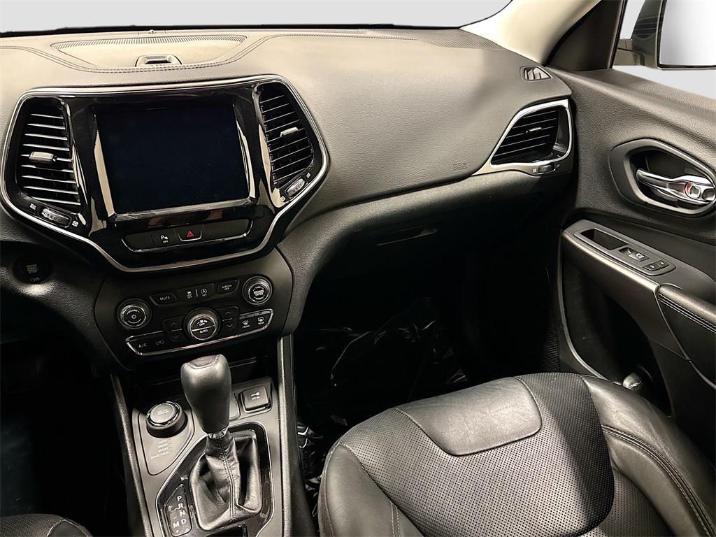 used 2020 Jeep Cherokee car, priced at $20,581