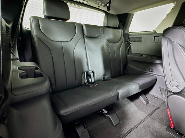 new 2025 Hyundai Palisade car, priced at $42,076