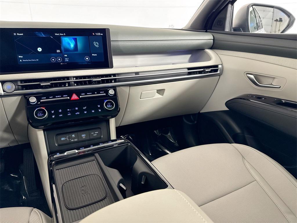 new 2026 Hyundai Tucson car, priced at $43,335