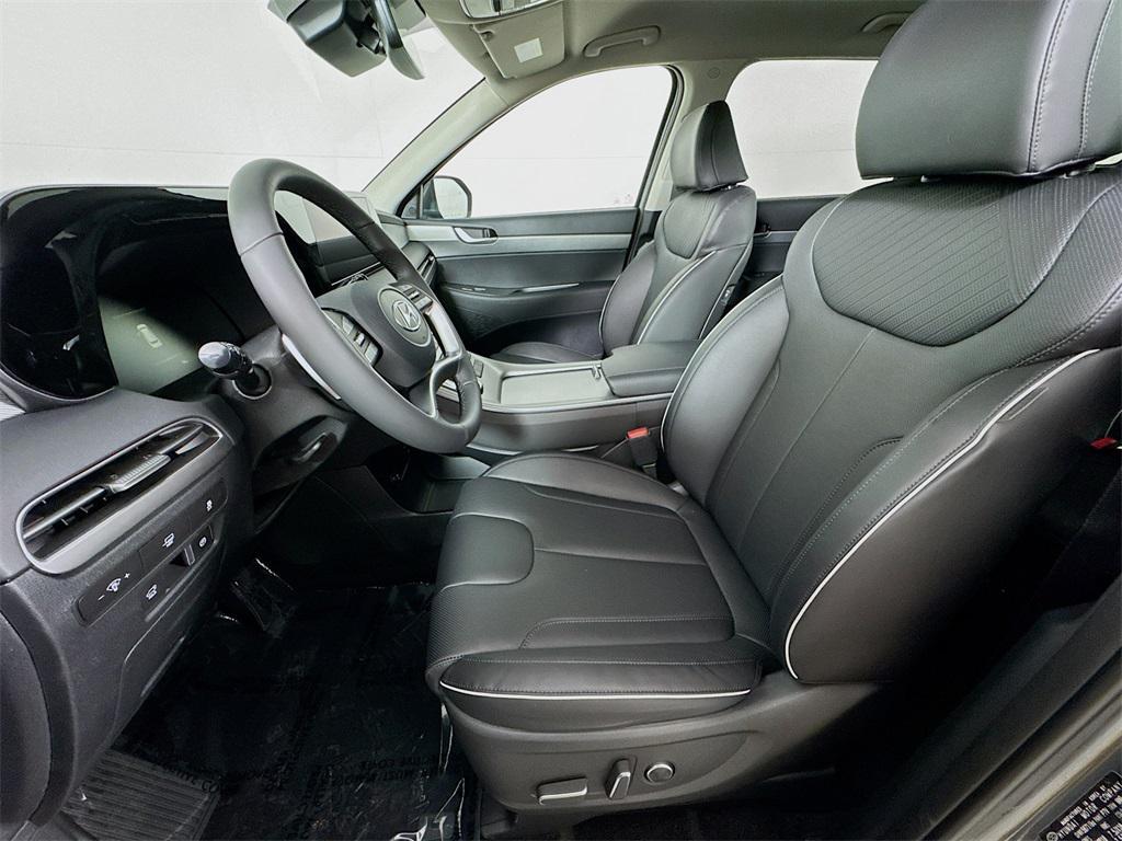 new 2025 Hyundai Palisade car, priced at $40,889