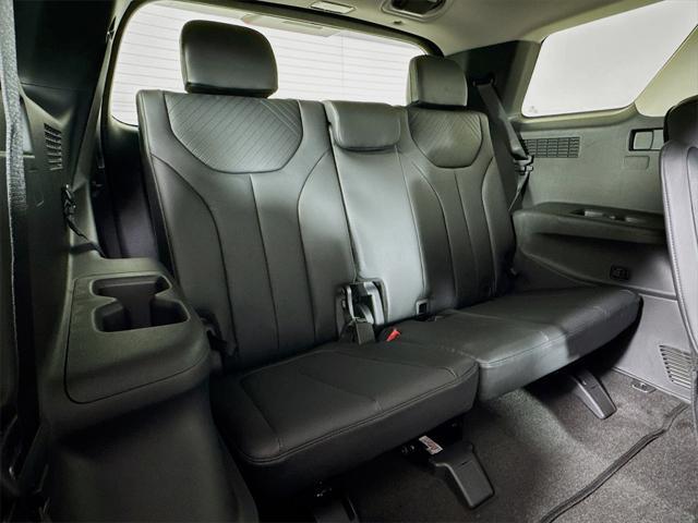 new 2025 Hyundai Palisade car, priced at $41,914