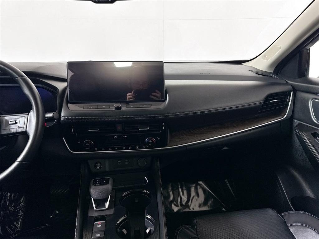 used 2024 Nissan Rogue car, priced at $28,497