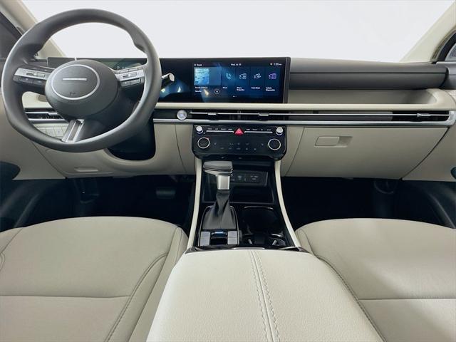 new 2025 Hyundai Tucson car, priced at $34,095