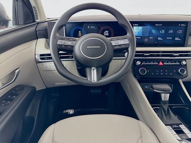 new 2025 Hyundai Tucson car, priced at $34,095