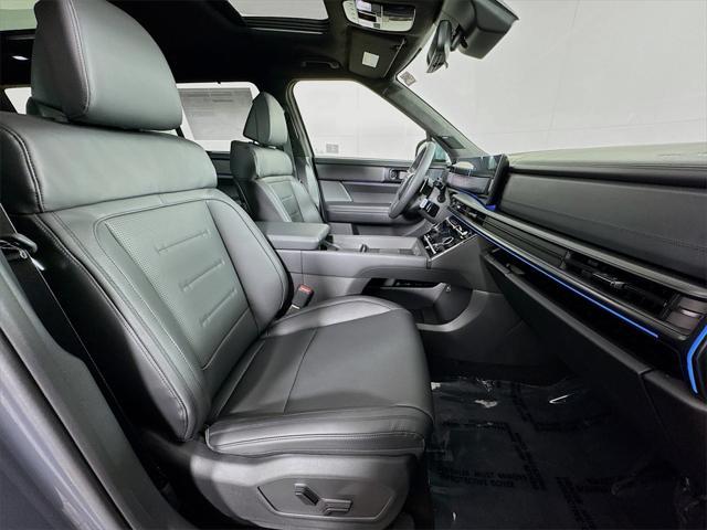new 2025 Hyundai Santa Fe car, priced at $48,542