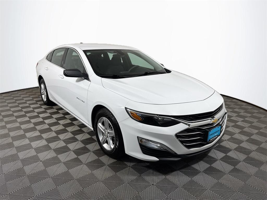 used 2022 Chevrolet Malibu car, priced at $18,999