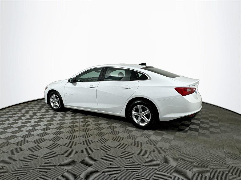 used 2022 Chevrolet Malibu car, priced at $18,999