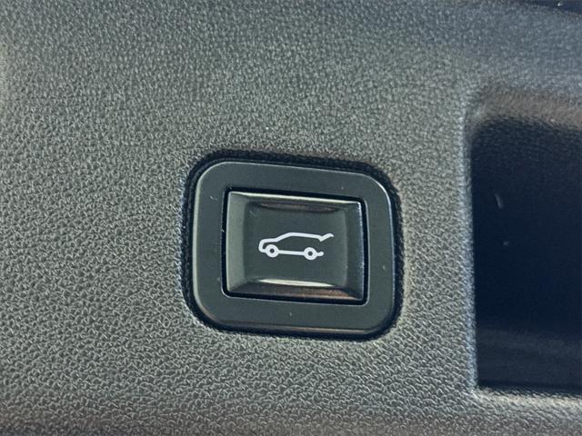 used 2018 Chevrolet Equinox car, priced at $13,992
