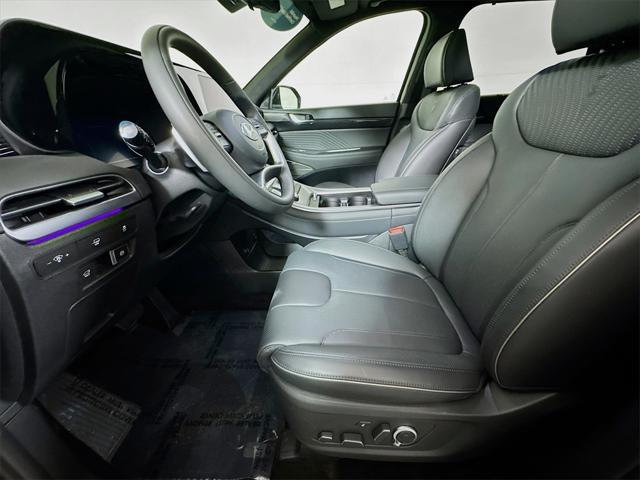used 2025 Hyundai Palisade car, priced at $50,492