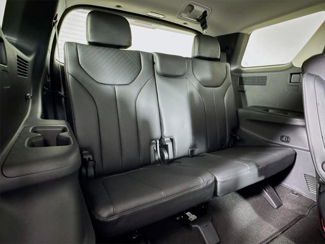 new 2025 Hyundai Palisade car, priced at $42,374