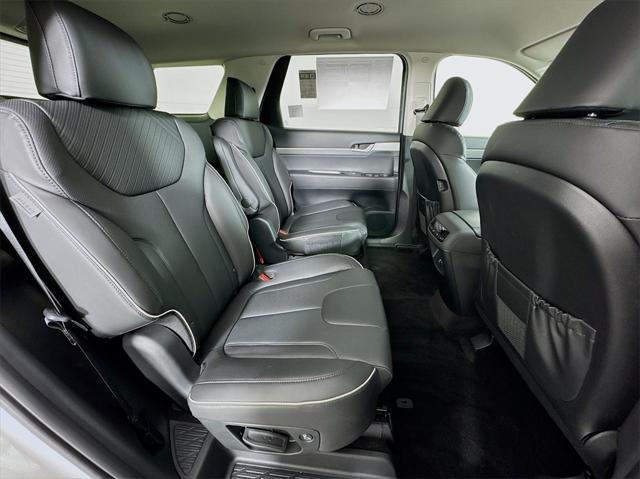 new 2025 Hyundai Palisade car, priced at $42,374