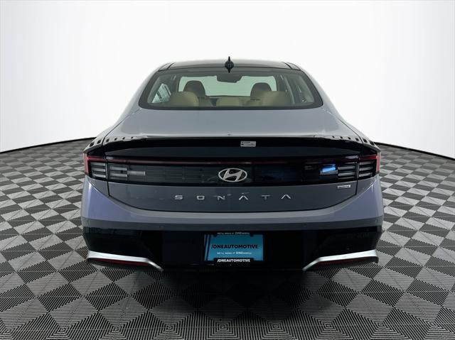 new 2024 Hyundai Sonata Hybrid car, priced at $37,572