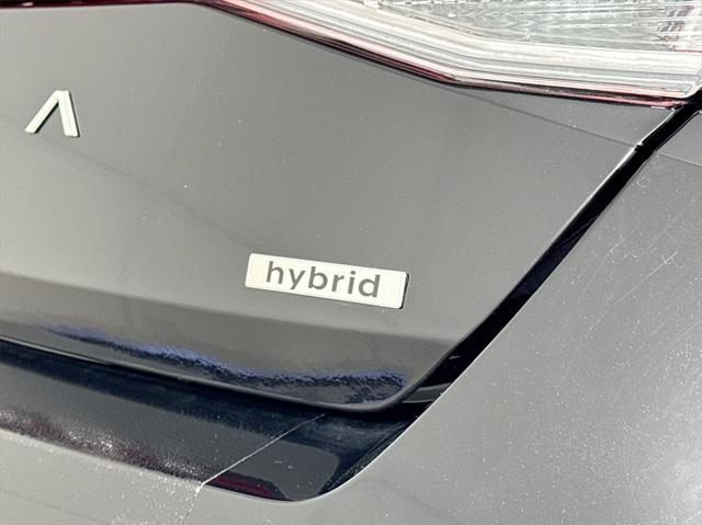 new 2025 Hyundai Elantra car, priced at $30,500