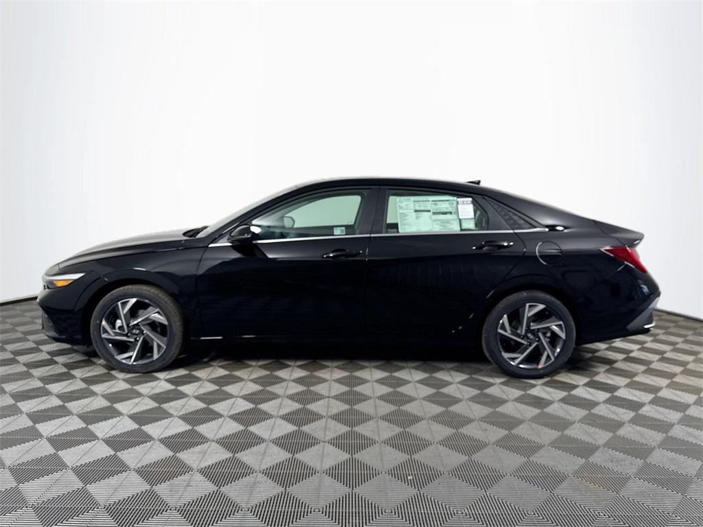 new 2025 Hyundai Elantra car, priced at $30,000