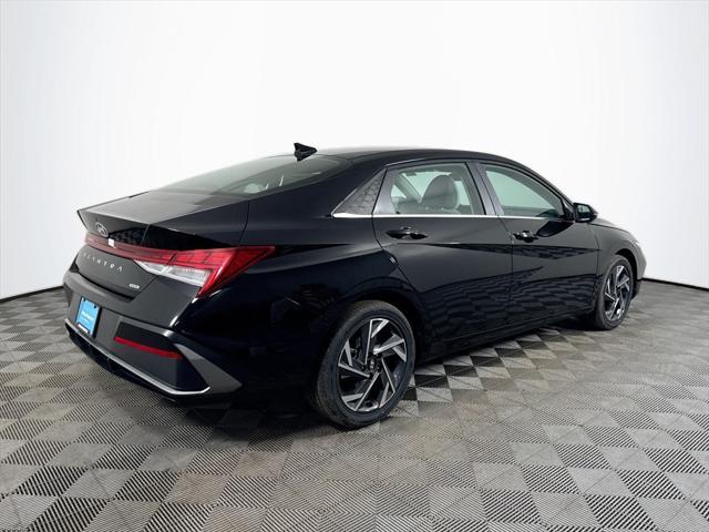 new 2025 Hyundai Elantra car, priced at $30,500