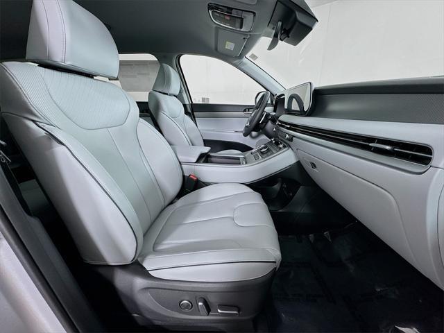 new 2025 Hyundai Palisade car, priced at $42,423