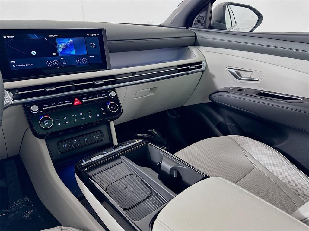 new 2025 Hyundai Tucson car, priced at $38,343