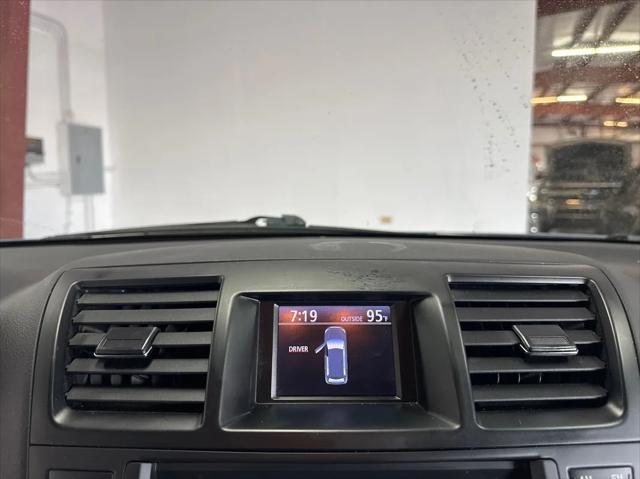 used 2008 Toyota Highlander car, priced at $6,988