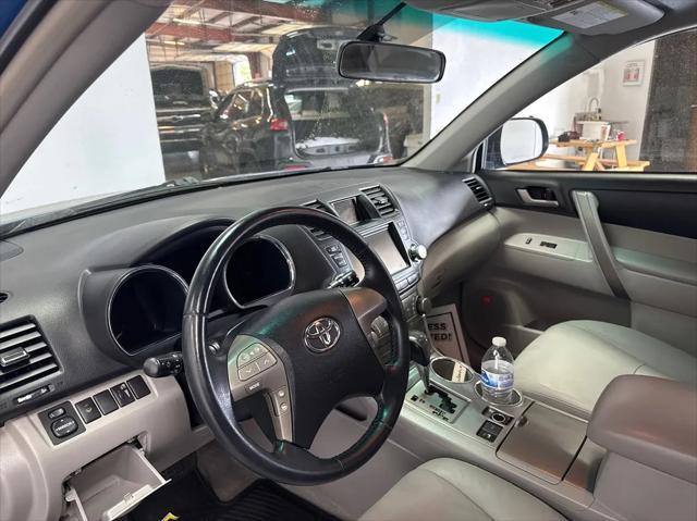 used 2008 Toyota Highlander car, priced at $6,988