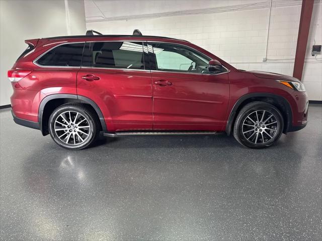 used 2017 Toyota Highlander car, priced at $14,950