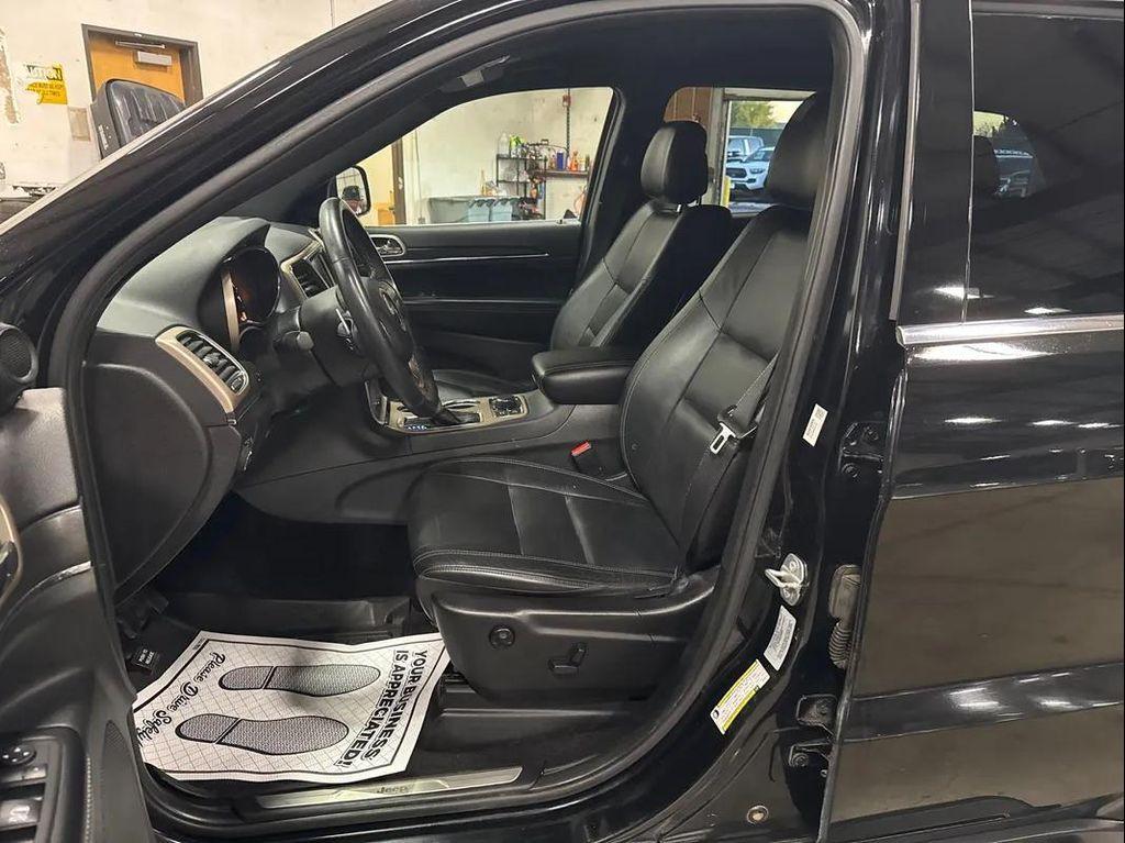 used 2017 Jeep Grand Cherokee car, priced at $14,950