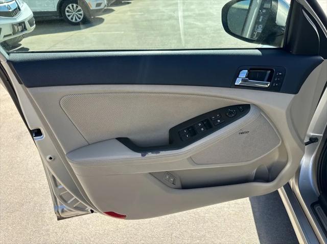 used 2013 Kia Optima Hybrid car, priced at $7,988