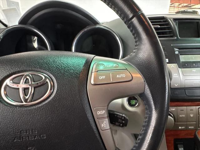 used 2008 Toyota Highlander car, priced at $8,988