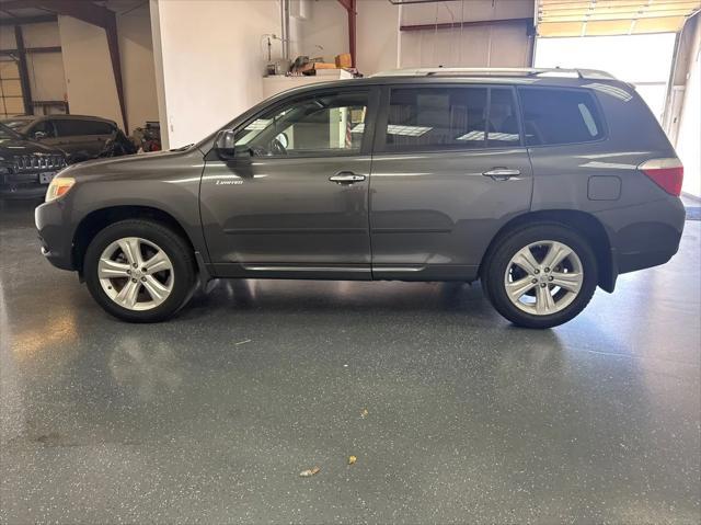 used 2008 Toyota Highlander car, priced at $8,988