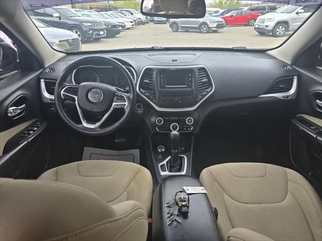 used 2015 Jeep Cherokee car, priced at $12,950