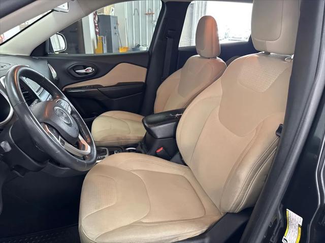 used 2015 Jeep Cherokee car, priced at $11,950
