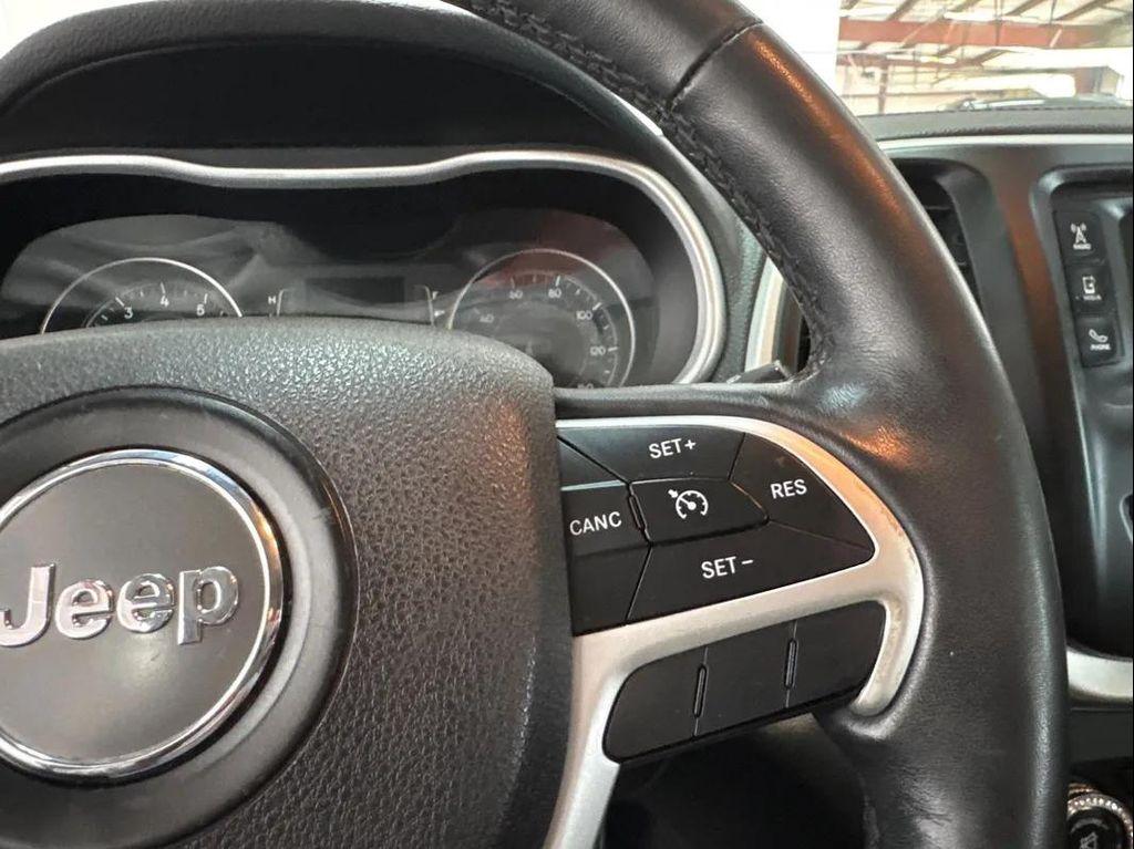used 2015 Jeep Cherokee car, priced at $11,950