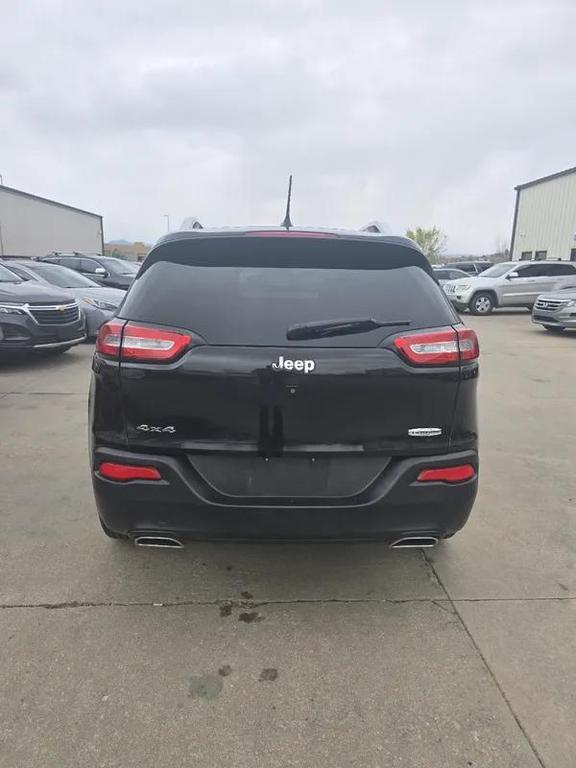 used 2015 Jeep Cherokee car, priced at $12,950