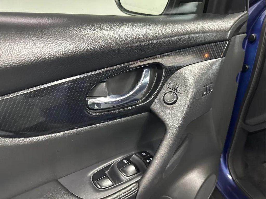 used 2019 Nissan Rogue car, priced at $17,881