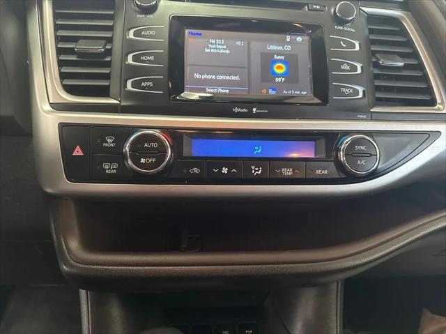 used 2015 Toyota Highlander car, priced at $13,988